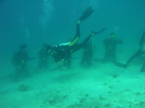 During the test at Sepa Island's pier, picture from Daniel Carnadie's collection