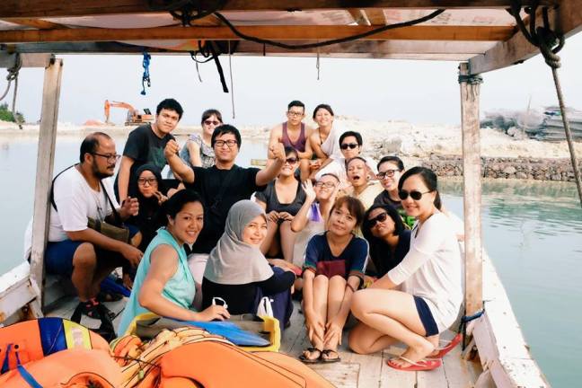 On the way to snorkeling from Tidung Island, picture from Arief's album