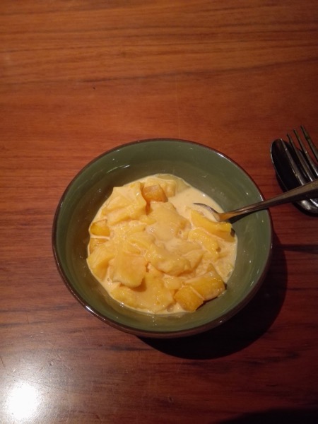 Mango pudding ini enak banget!