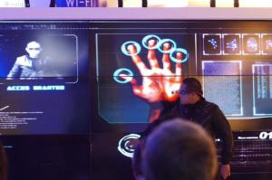 Techno Illusionist beraksi